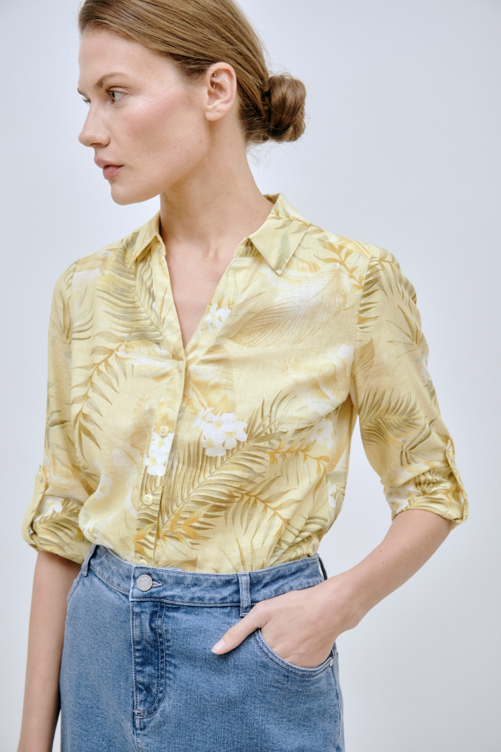 Blusa COTES estampado tropical